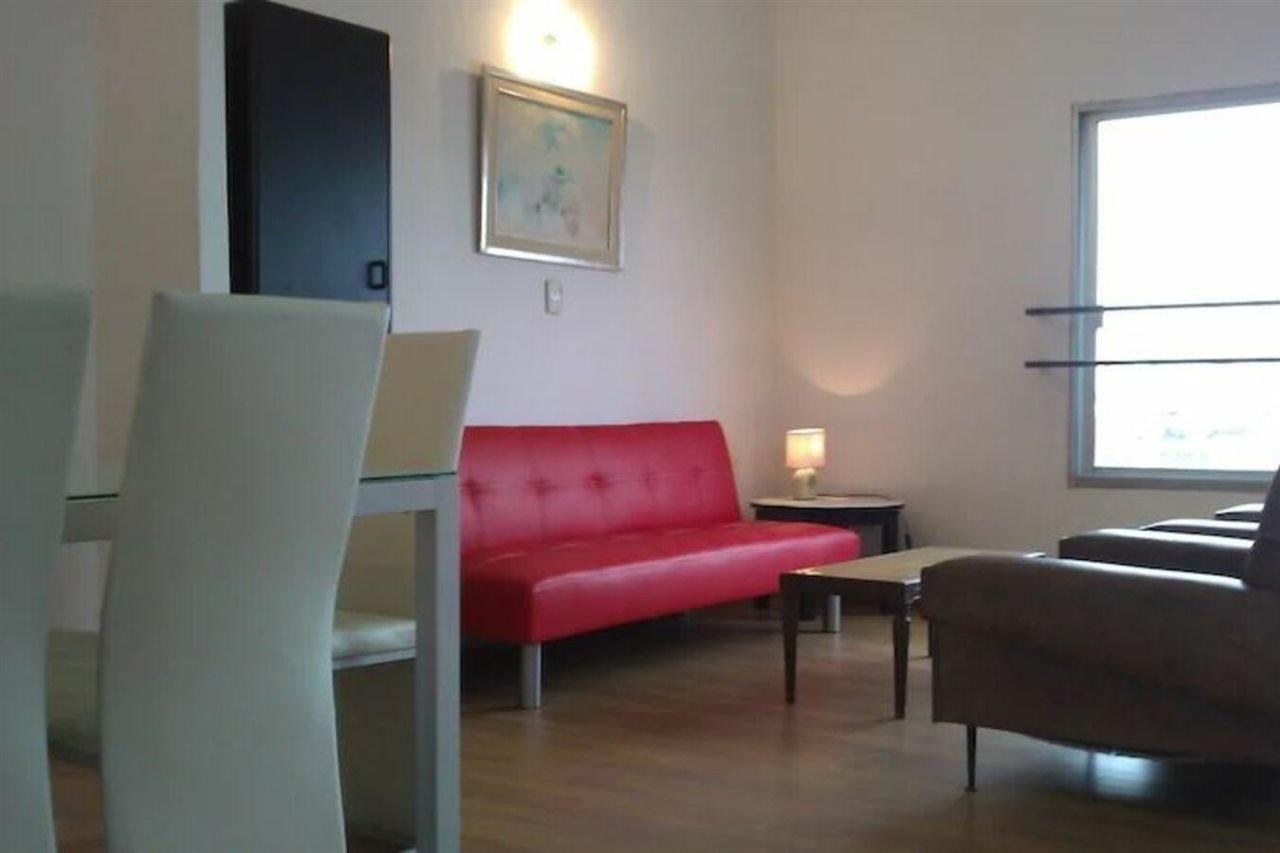 Montevideo Chic Hostel ภายนอก รูปภาพ