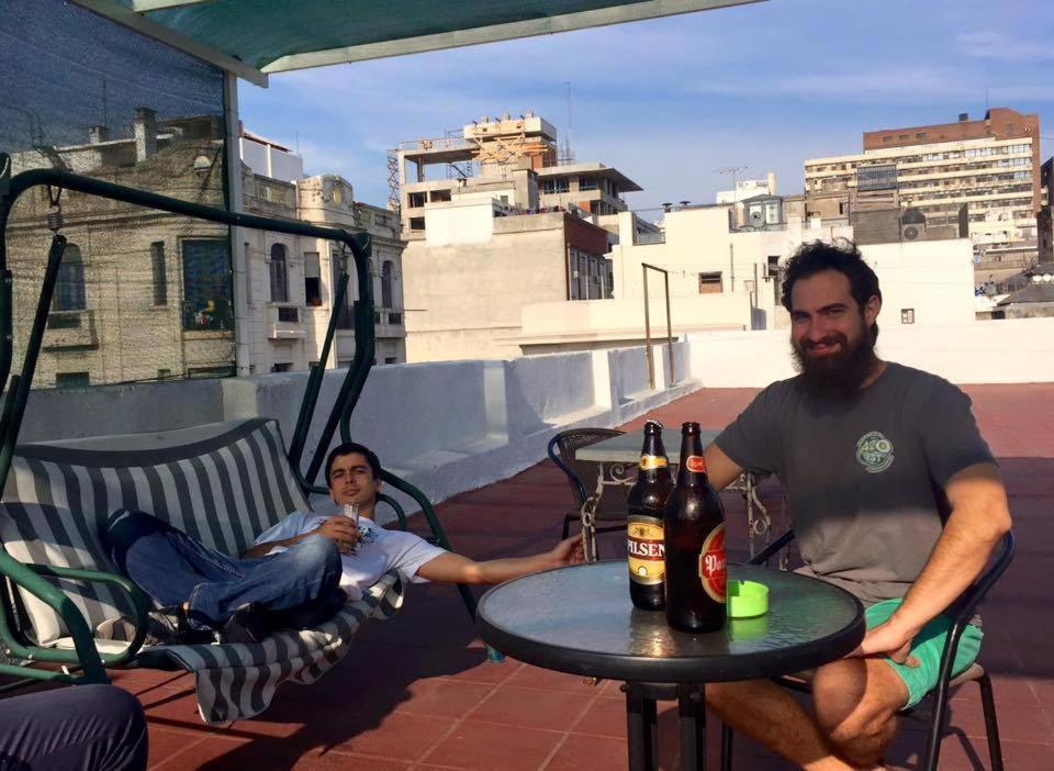 Montevideo Chic Hostel ภายนอก รูปภาพ