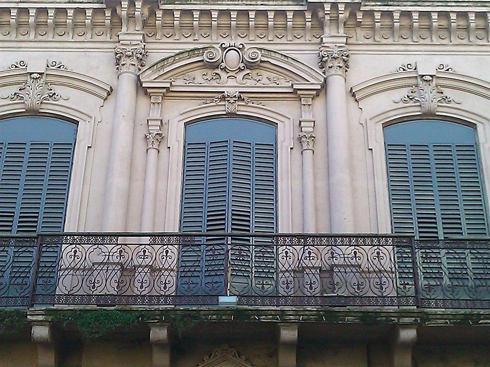 Montevideo Chic Hostel ภายนอก รูปภาพ