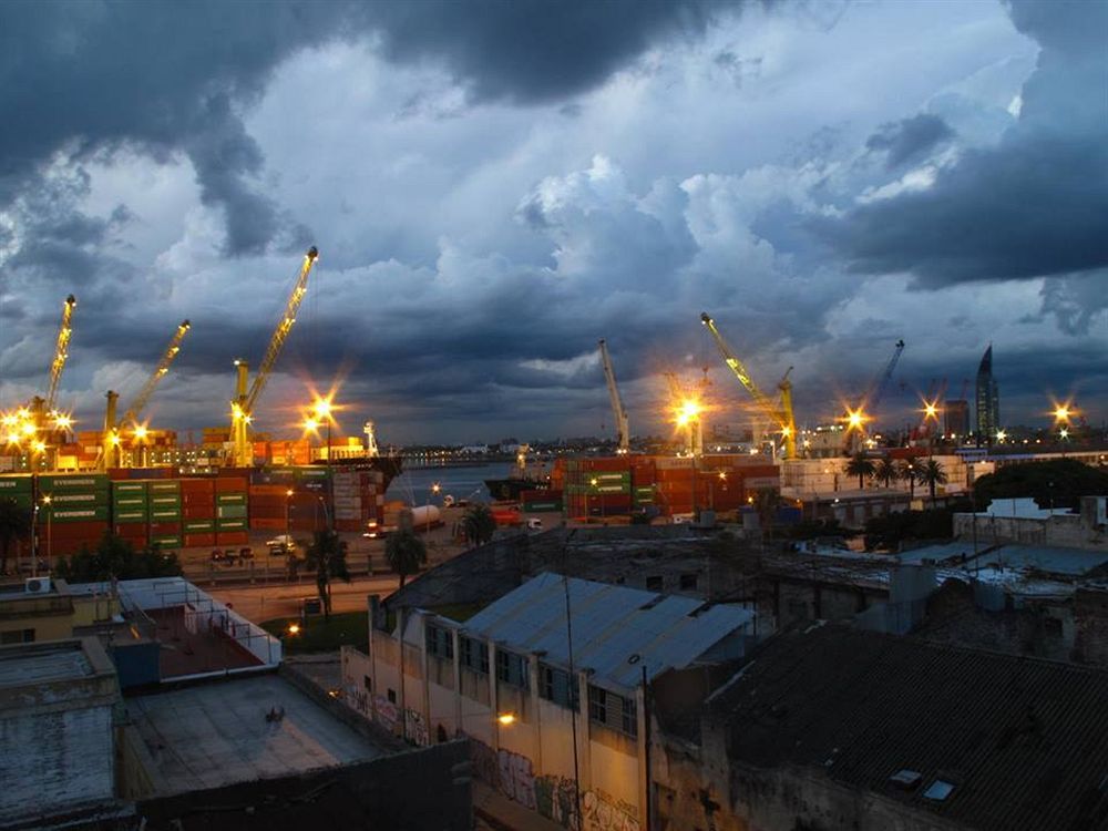 Montevideo Chic Hostel ภายนอก รูปภาพ